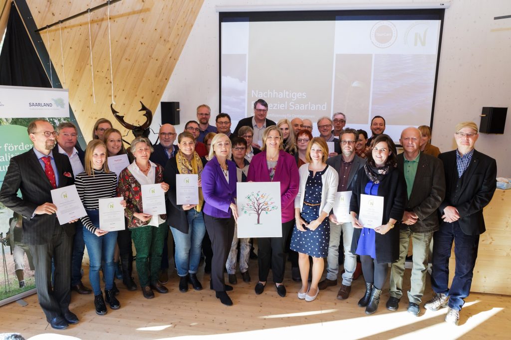 Feierliche Zertifikatsübergabe im Saarland
