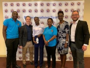 Kick-Off des Tourism Excellence Uganda Projekts mit dem Team von AUTO, STTA mit Judy Kepher-Gona (zweite von rechts) sowie Marco Giraldo (rechts) und Martin Balaš (zweiter von links) von TourCert © TourCert