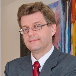 Portrait Gottfried Traxler, Programm-Manager Wirtschaftspartnerschaften in der ADA